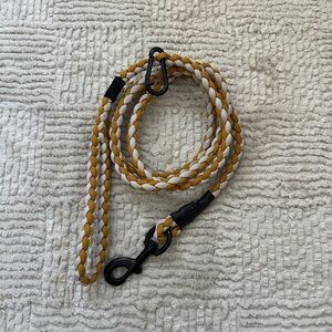 HAY Braided Paracord Dog Leash in Mustard and White